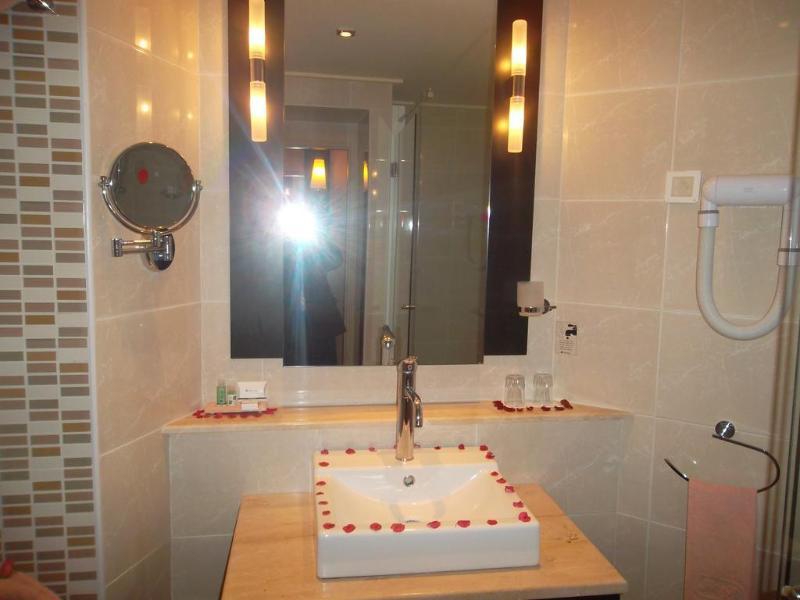 Aziza Beach Golf & Spa (Adults Only) الحمامات المظهر الخارجي الصورة